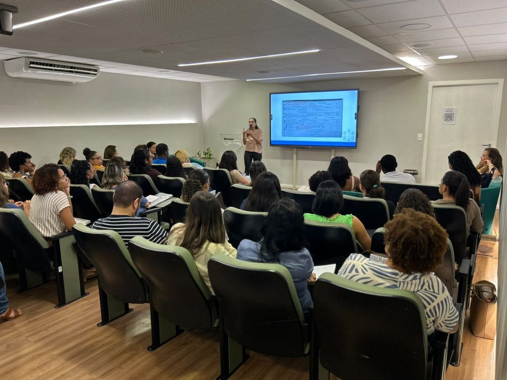 SMS qualifica profissionais para investigação de óbitos especiais